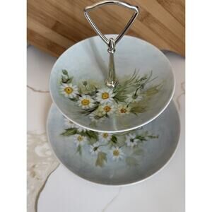 Vintage Hand Painted Porcelain Daisies Two Tiered Dish Cake Stand Signed 9”x9.5